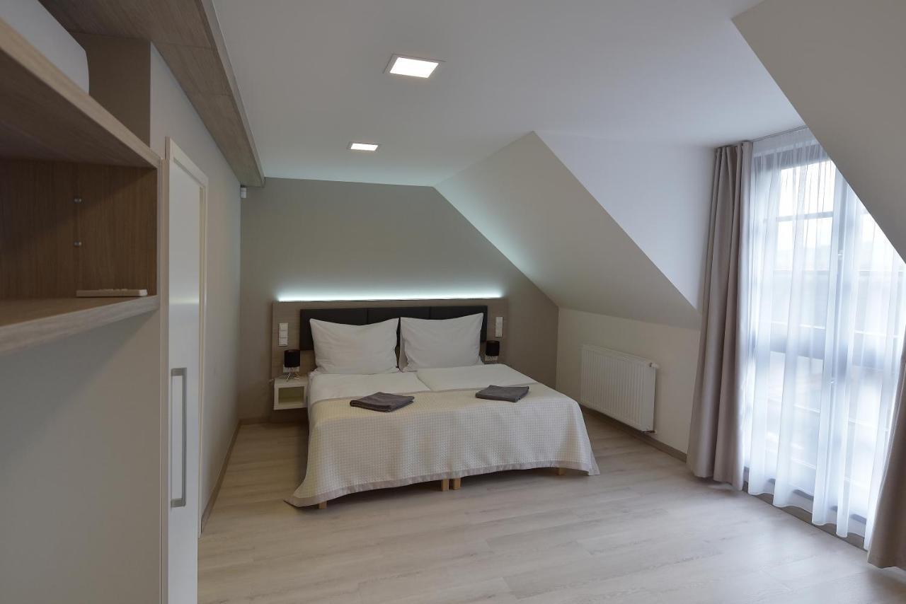 Apartmany Zamek - Vimperk Exteriör bild