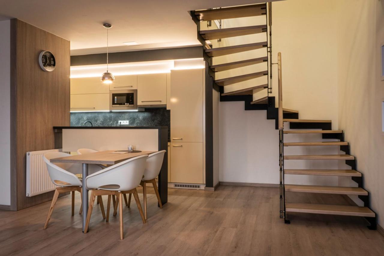 Apartmany Zamek - Vimperk Exteriör bild