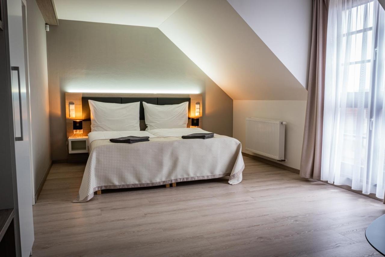 Apartmany Zamek - Vimperk Exteriör bild